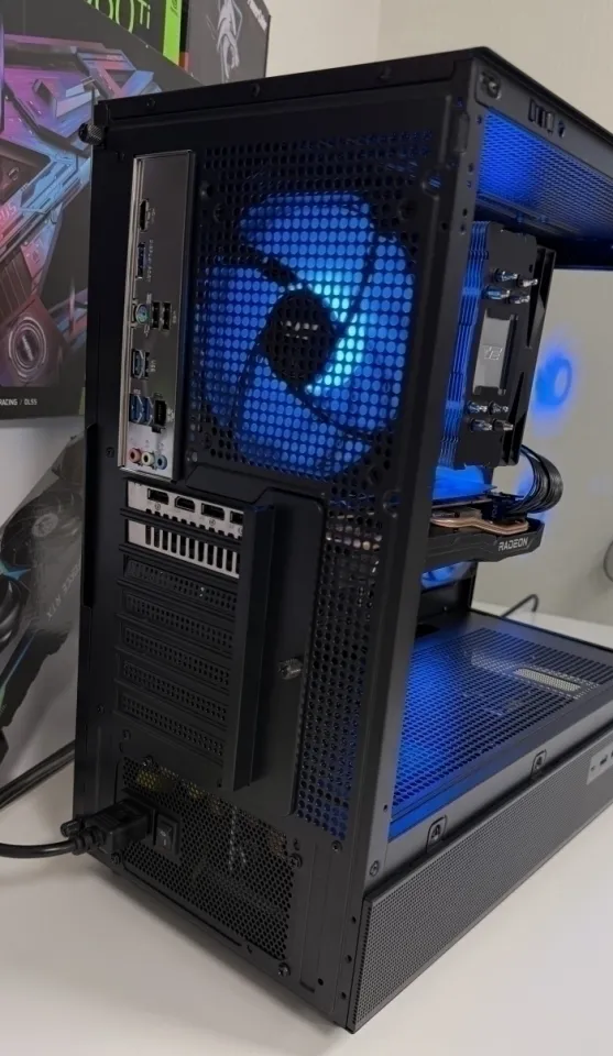Žaidimų kompiuteris Ryzen 5 5600 / RX 6700 XT 12 GB / 32 GB RAM / 1 TB SSD
