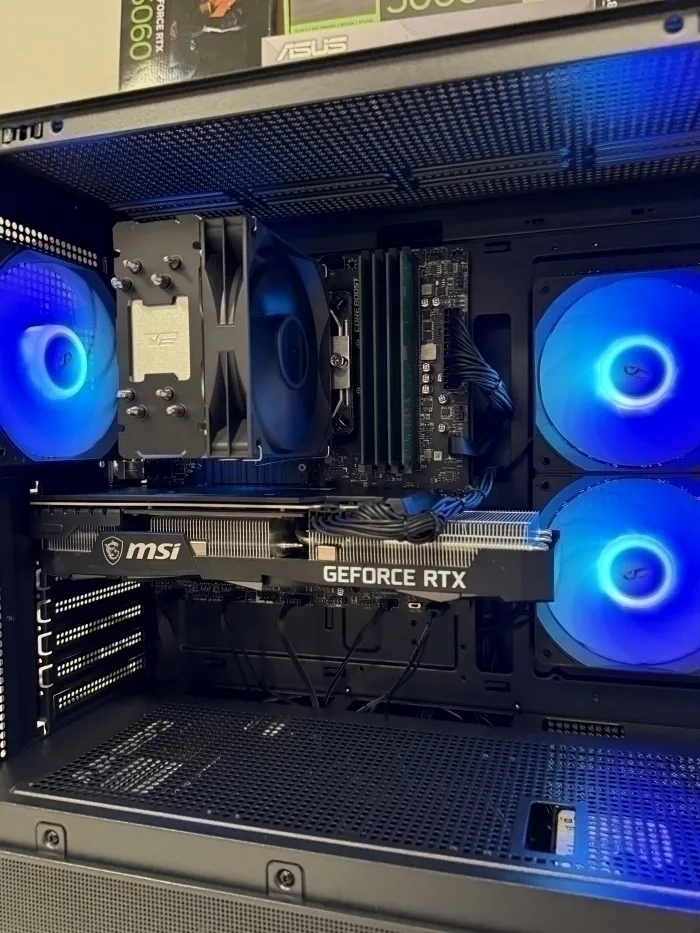 Žaidimų kompiuteris Ryzen 5 3600X / RTX 3070 8 GB / 16 GB RAM / 512 GB NVMe + 1 TB HDD