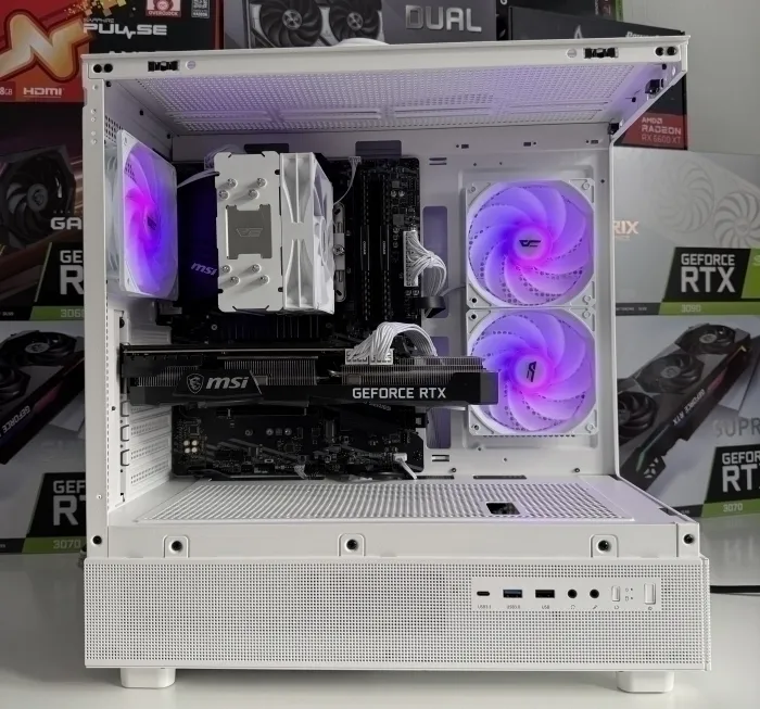 Baltas žaidimų kompiuteris Ryzen 5 5600 / RTX 3070 8 GB / 16 GB RAM / 512 GB NVMe + 2 TB HDD
