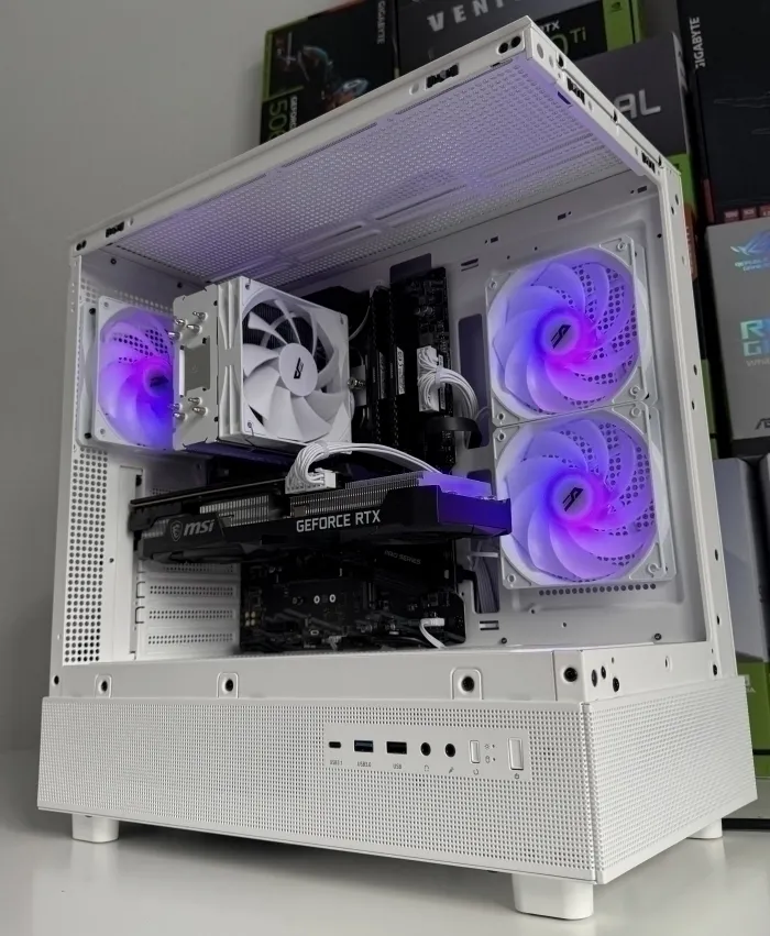 Baltas žaidimų kompiuteris Ryzen 5 5600 / RTX 3070 8 GB / 16 GB RAM / 512 GB NVMe + 2 TB HDD