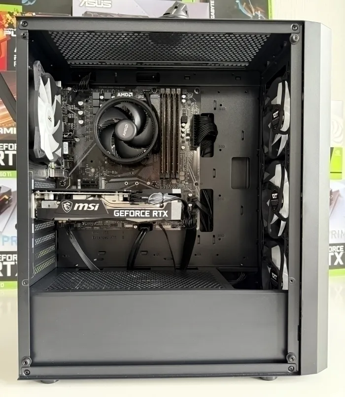 Biudžetinis žaidimų kompiuteris Ryzen 5 1600X / RTX 3050 8 GB / 16 GB RAM / 512 GB SSD + 1 TB HDD
