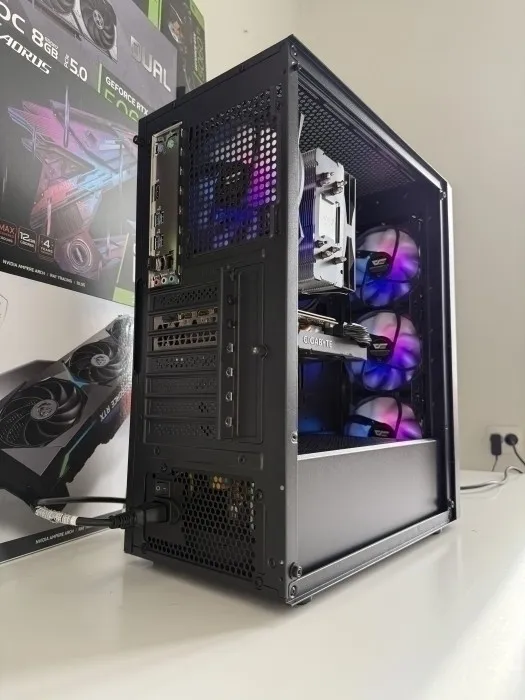 Žaidimų kompiuteris Ryzen 5 2600 / RTX 2060 6 GB / 16 GB RAM / 512 GB SSD + 1 TB HDD