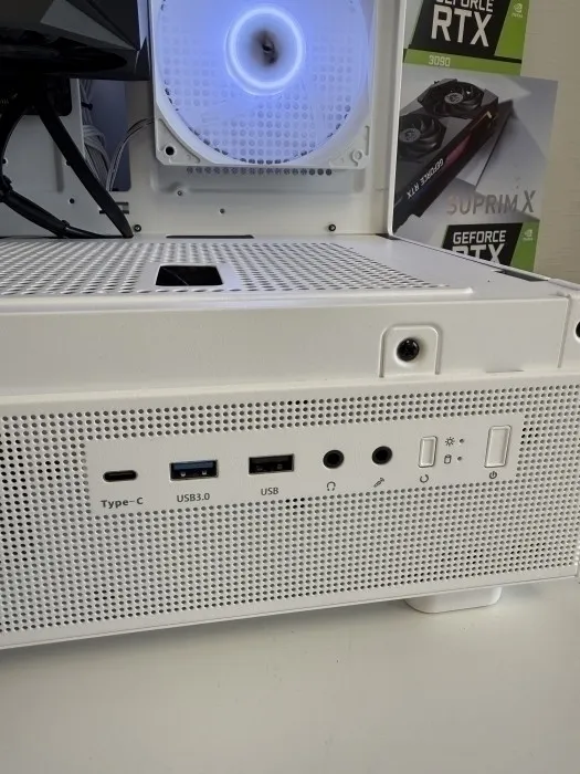 Žaidimų kompiuteris Ryzen 5 5600 / RTX 3070 8 GB / 16 GB RAM / 1 TB SSD + 2 TB HDD