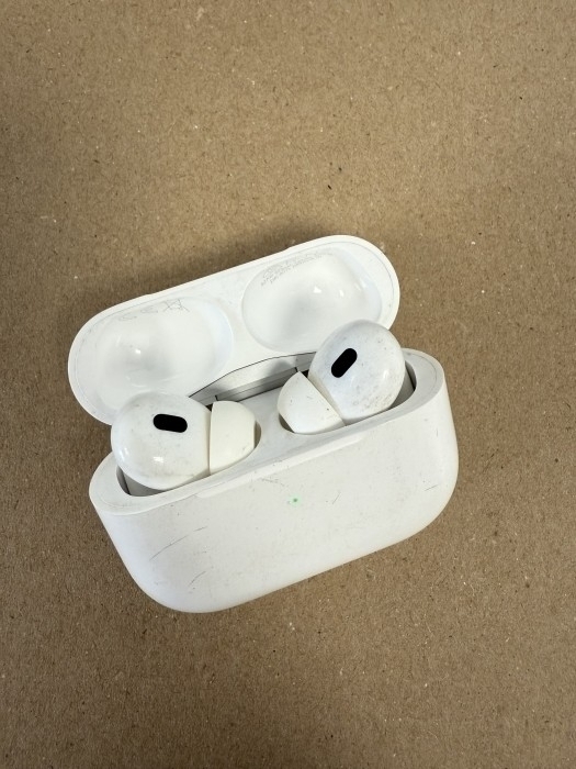 Refurbintos Apple AirPods Pro (2 gen, Lightning)