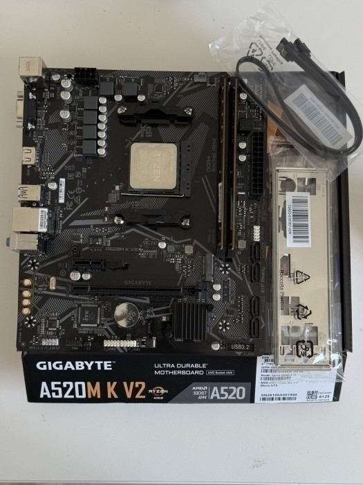 Gigabyte A520M K V2 komplektas su Ryzen 5 3600 ir 16 GB DDR4 RAM