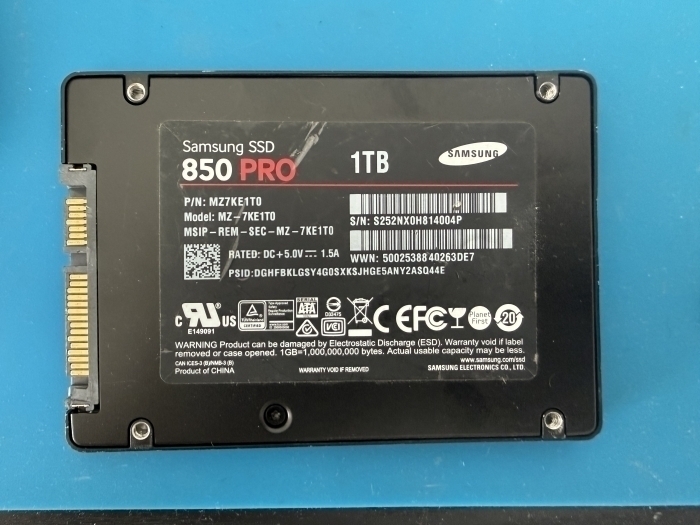 Samsung 850 PRO 1 TB SATA SSD – MZ-7KE1T0